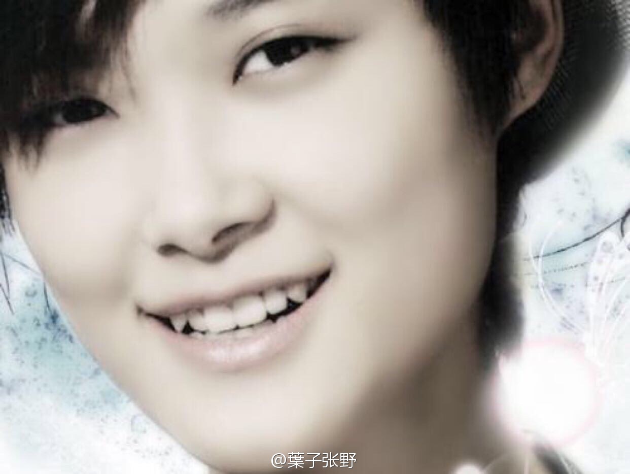 美女光鲜亮丽的外表下,却常常隐藏着一口极其丑陋的牙齿,一旦张嘴说话