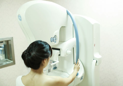 哪些人应该定期做乳腺钼靶检查,钼靶的报告应该如何解读?