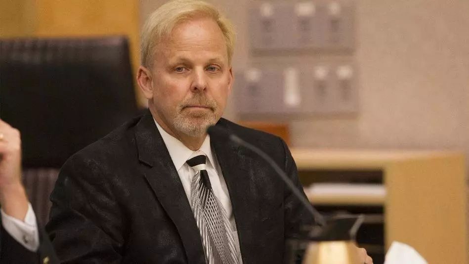 "酸碱体质"创始者被患者起诉,需向患者赔偿1.05亿美元