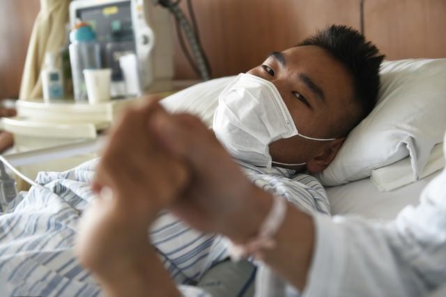 肾衰竭来临,导致6大系统出现异常,3种习惯可远离肾衰竭