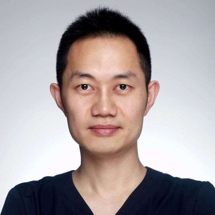 维密超模刘雯在牙龈上打骨钉?牙齿矫正医生帮你解密_晁洋_主治医师_爱问健康